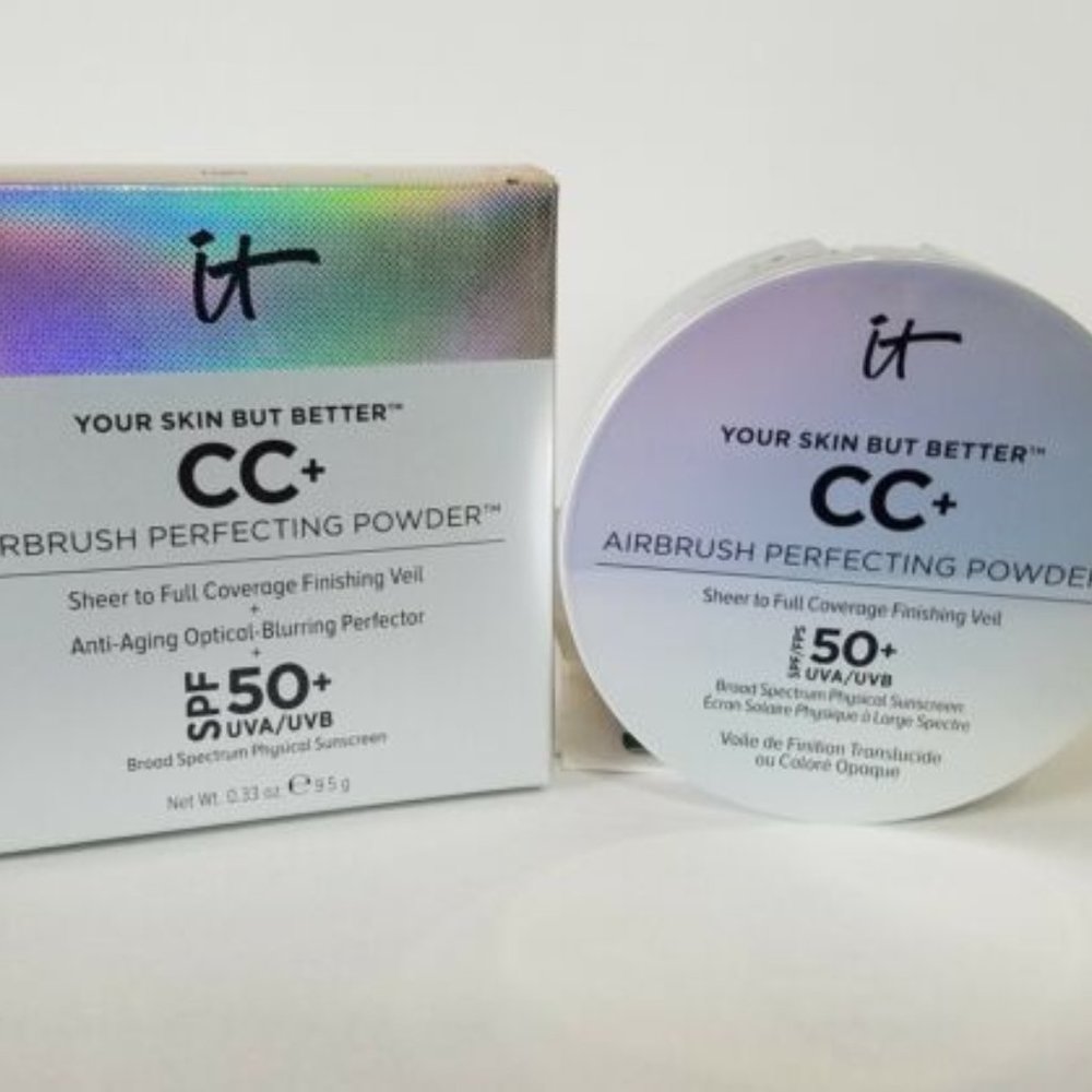 It Cosmetics CC+ SPF 50+ Airbrush Perfecting Powder - LIGHT - NEW